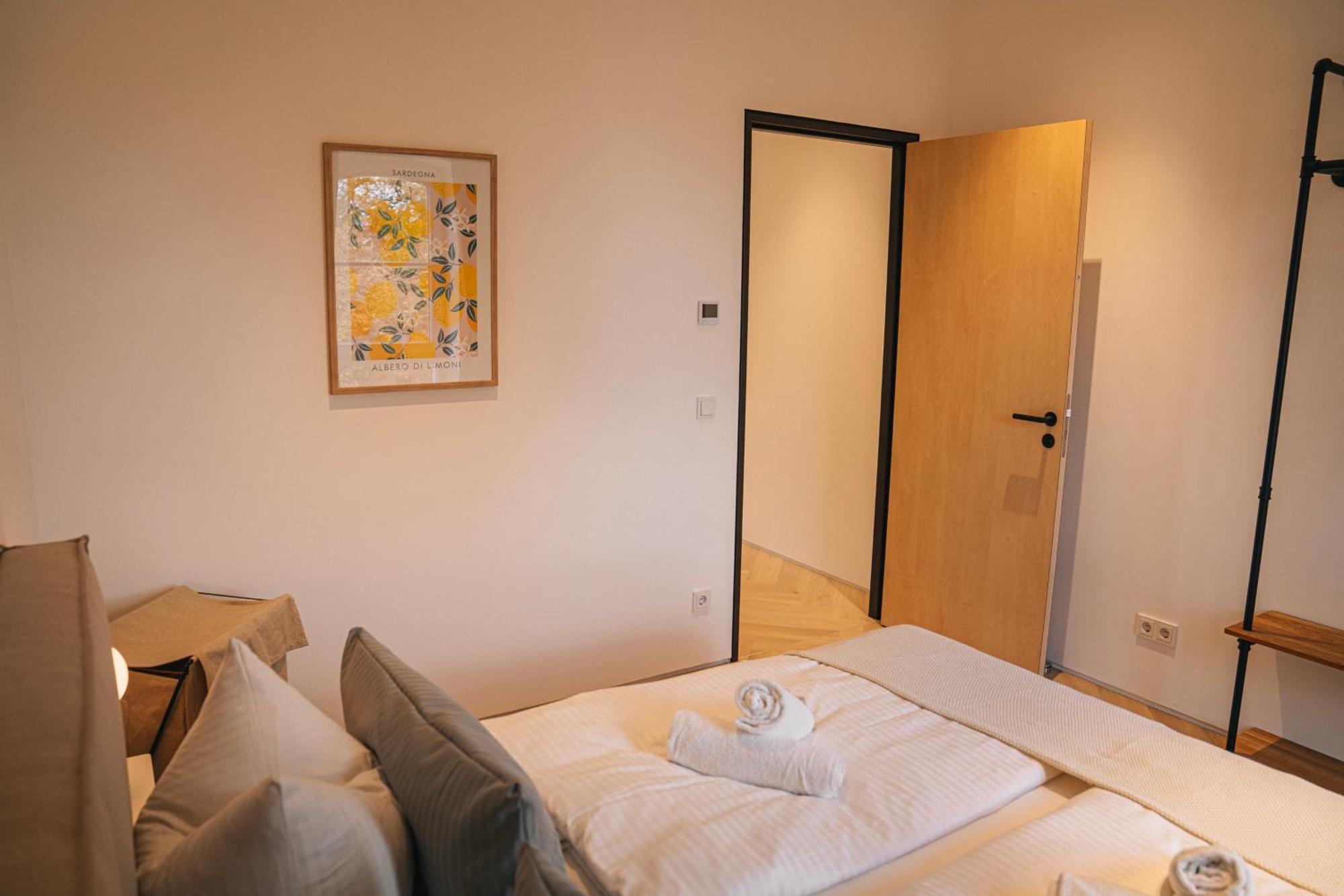 Rr - Penthouse - Luxe 105 Qm - Central - Wifi Magdebourg Extérieur photo