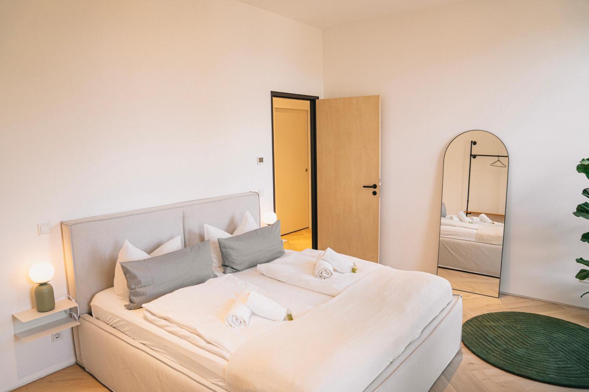 Rr - Penthouse - Luxe 105 Qm - Central - Wifi Magdebourg Extérieur photo